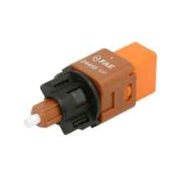 SL368 - Stop Light Switch - Nissan Juke, Micra V, NV200, Qashqai, X-Tr Auto Parts SpareMe